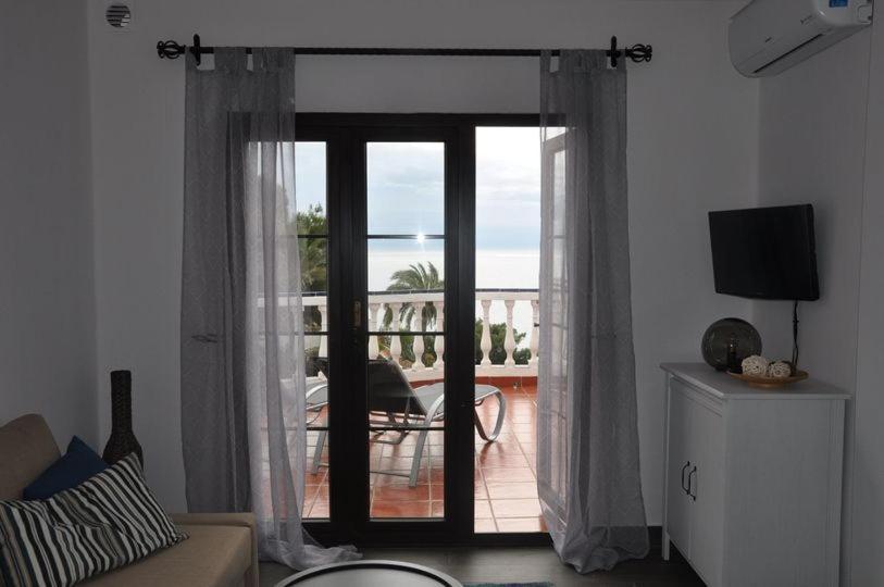דירות Nerja With View מראה חיצוני תמונה